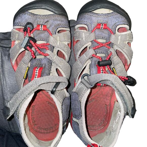 Keen Kid Sz 12 Sandals Seacamp II CNX Water Hook Loop Magnet Racing Red 1014123 - Picture 10 of 15